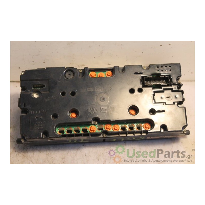 VW- GOLF- Καντράν οργάνων--GOLF III  ΜΙΑ ΦΙΣΑ-