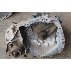 RENAULT- CLIO - Σασμάν--CLIO II D7F-ΕΤΟΣ: Μεταχειρισμένα ανταλλακτικά αυτοκινήτων www.usedparts.gr--- Απόσυρση αυτοκινήτων - αγο