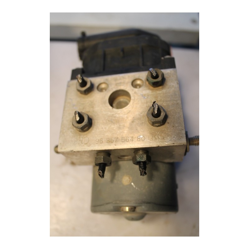 CITROEN- BERLINGO - Μονάδα ABS---ΕΤΟΣ: Μεταχειρισμένα ανταλλακτικά αυτοκινήτων www.usedparts.gr--- Απόσυρση αυτοκινήτων - αγορά