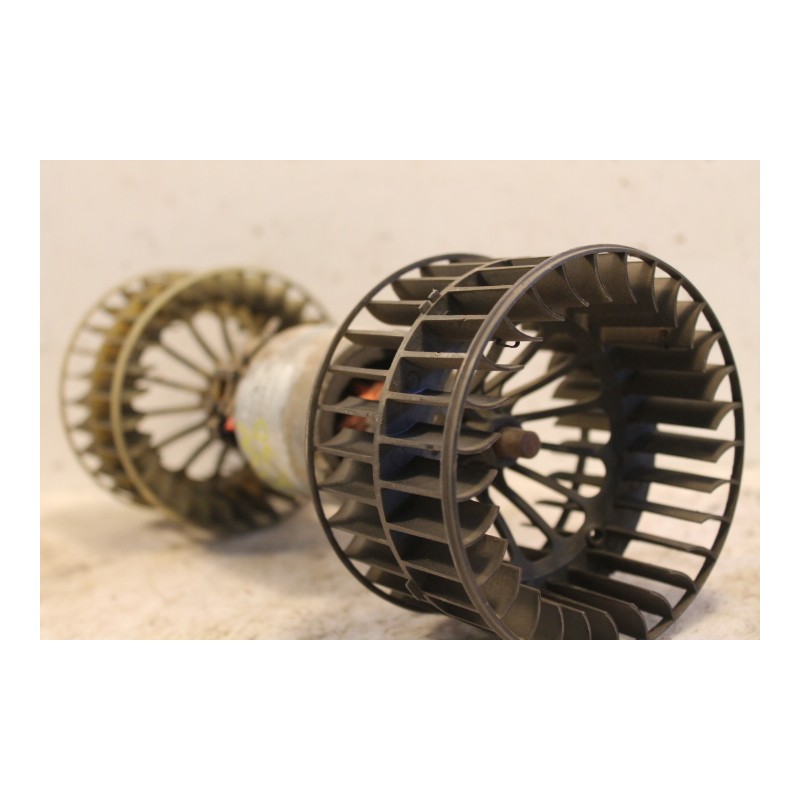 BMW- E30 - Μοτέρ καλοριφέρ---ΕΤΟΣ: Μεταχειρισμένα ανταλλακτικά αυτοκινήτων www.usedparts.gr--- Απόσυρση αυτοκινήτων - αγορά τρακ