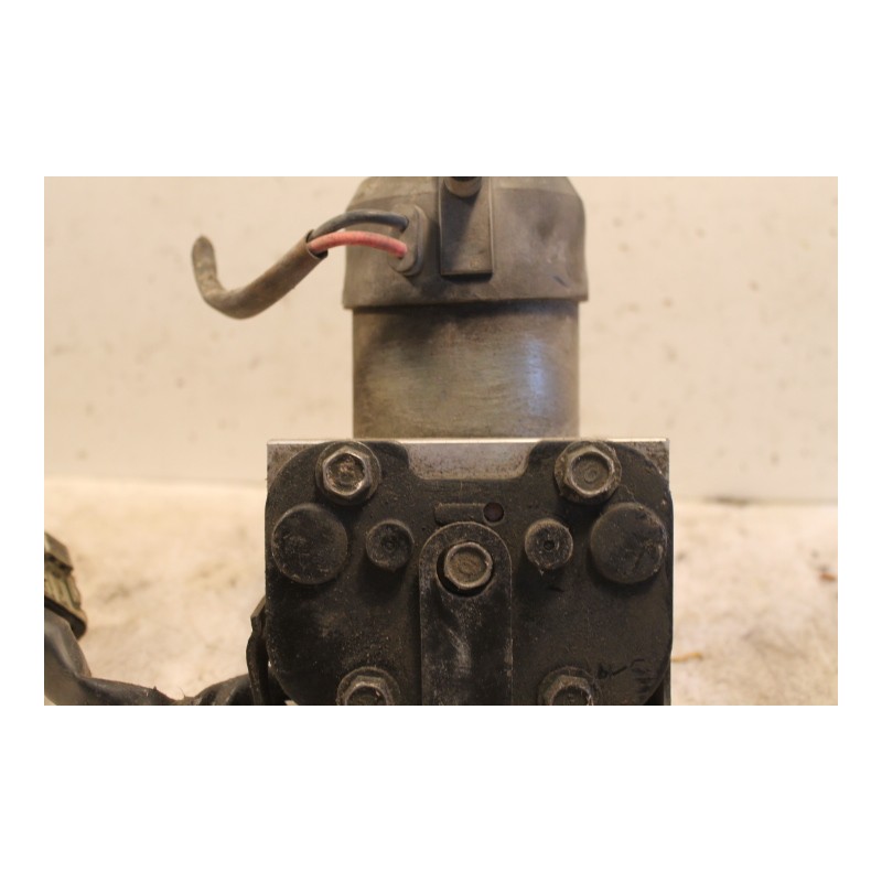 HYUNDAI- COUPE - Μονάδα ABS---ΕΤΟΣ: Μεταχειρισμένα ανταλλακτικά αυτοκινήτων www.usedparts.gr--- Απόσυρση αυτοκινήτων - αγορά τρα