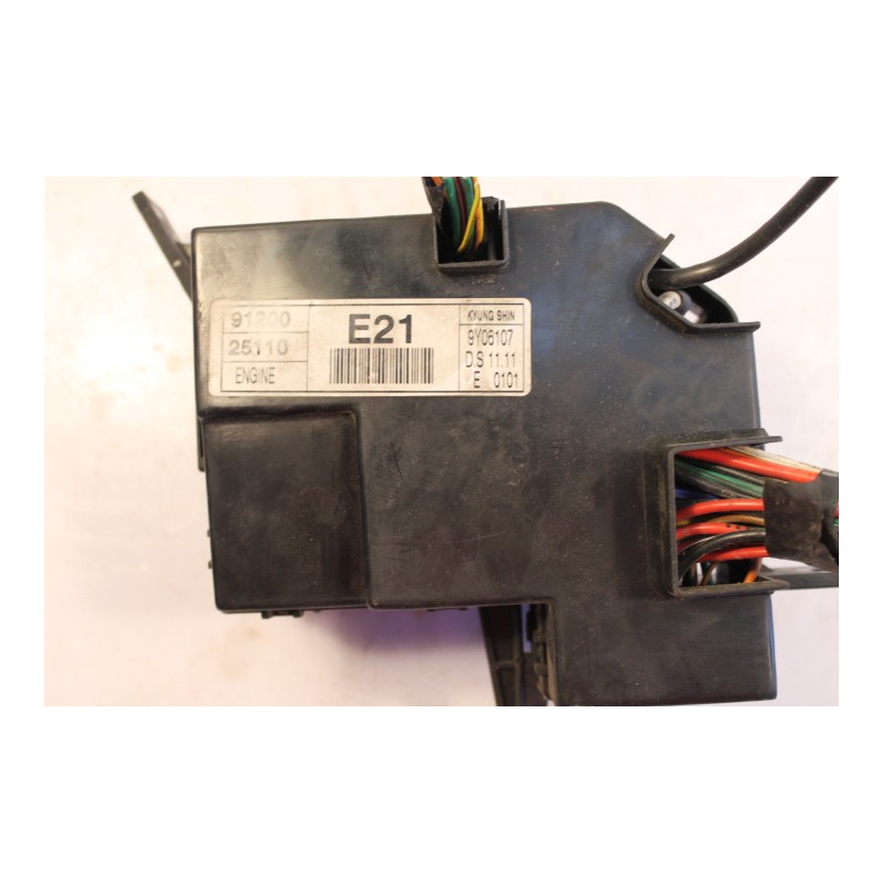 HYUNDAI- ACCENT - Ασφαλειοθήκη--