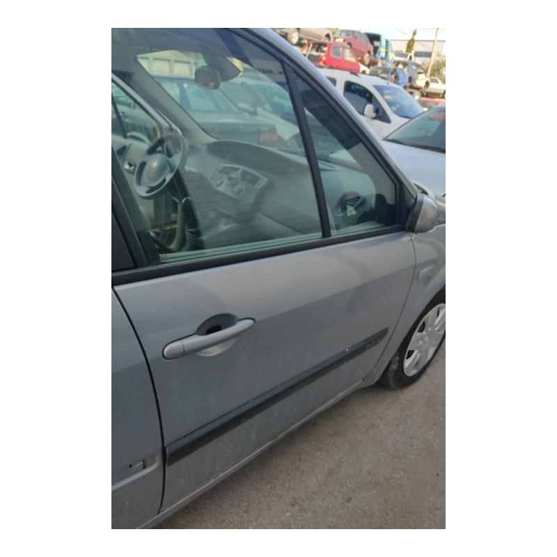 RENAULT - MEGANE SCENIC - Τζάμι - Εμπρός δεξιά - 5ΠΟΡΤΟ - ΕΤΟΣ: 2004.Μεταχειρισμένα ανταλλακτικά αυτοκινήτων www.usedparts.gr.Απ