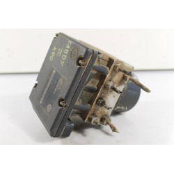 VW - CADDY - Μονάδα ABS -  - ΘΕΣΗ:  - ΕΤΟΣ: 1992 - ΚΩΔ.ΚΑΤ/ΣΤΗ: 1J0907379G  1J0614117C.Μεταχειρισμένα ανταλλακτικά αυτοκινήτων w