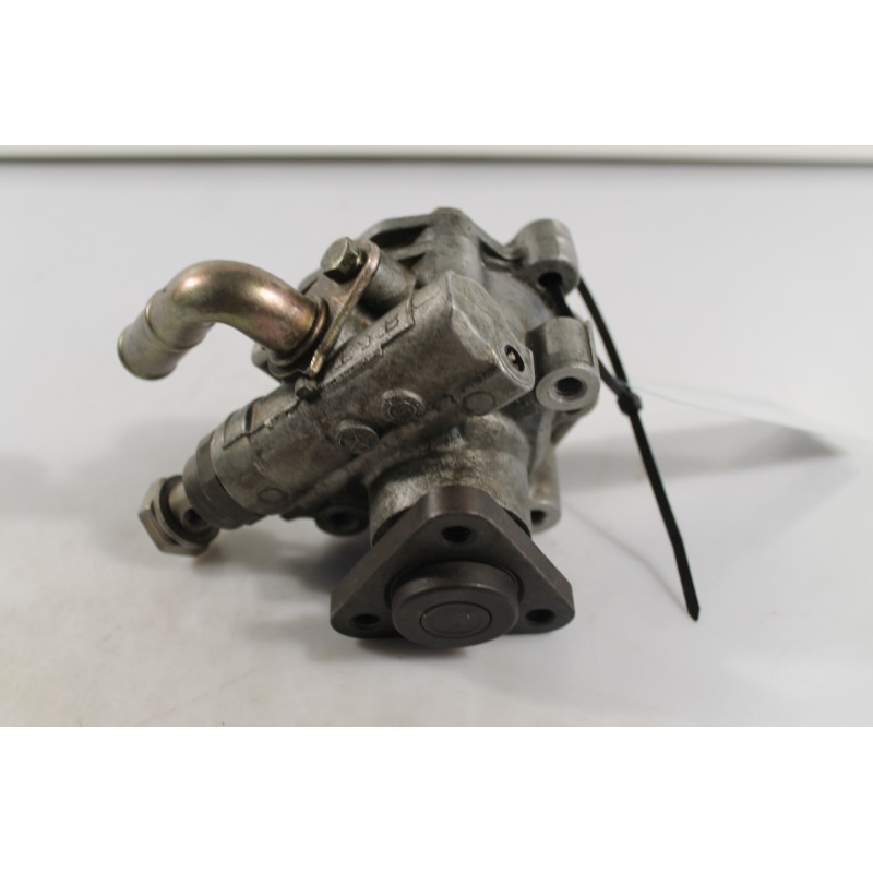 VW - PASSAT - Αντλία υδραυλικού τιμονιού - ΚΩΔΙΚΟΣ ΜΗΧΑΝΗΣ:  - ΚΥΒΙΚΑ:  - ΕΤΟΣ: 1998 - ΚΩΔ.ΚΑΤ/ΣΤΗ: 8D01451561ES.Μεταχειρισμένα