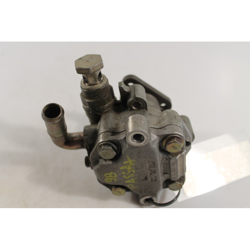 VW - PASSAT - Αντλία υδραυλικού τιμονιού - ΚΩΔΙΚΟΣ ΜΗΧΑΝΗΣ:  - ΚΥΒΙΚΑ:  - ΕΤΟΣ: 1998 - ΚΩΔ.ΚΑΤ/ΣΤΗ: 8D01451561ES.Μεταχειρισμένα