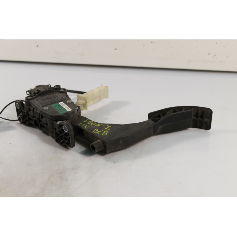 SEAT - LEON - Πετάλια -Πεντάλ -  - ΕΤΟΣ: 2000 - ΚΩΔ.ΚΑΤ/ΣΤΗ: 6PV00849601  6Q1721503C.Μεταχειρισμένα ανταλλακτικά αυτοκινήτων www