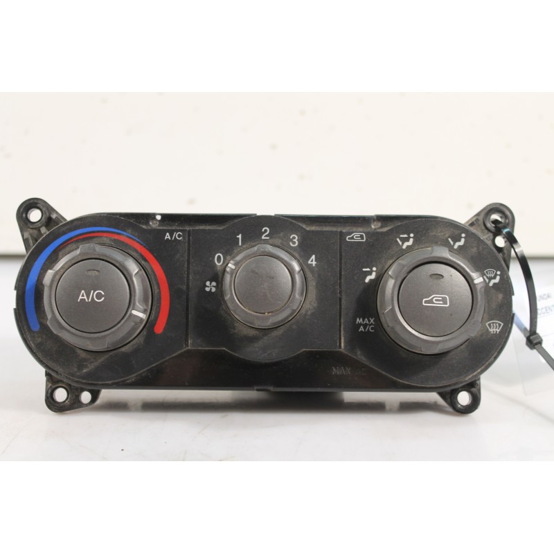 HYUNDAI - ACCENT - Χειριστήρια θερμοκρασίας -  - ΕΤΟΣ: 1997 - ΚΩΔ.ΚΑΤ/ΣΤΗ: 9725017.Μεταχειρισμένα ανταλλακτικά αυτοκινήτων www.u