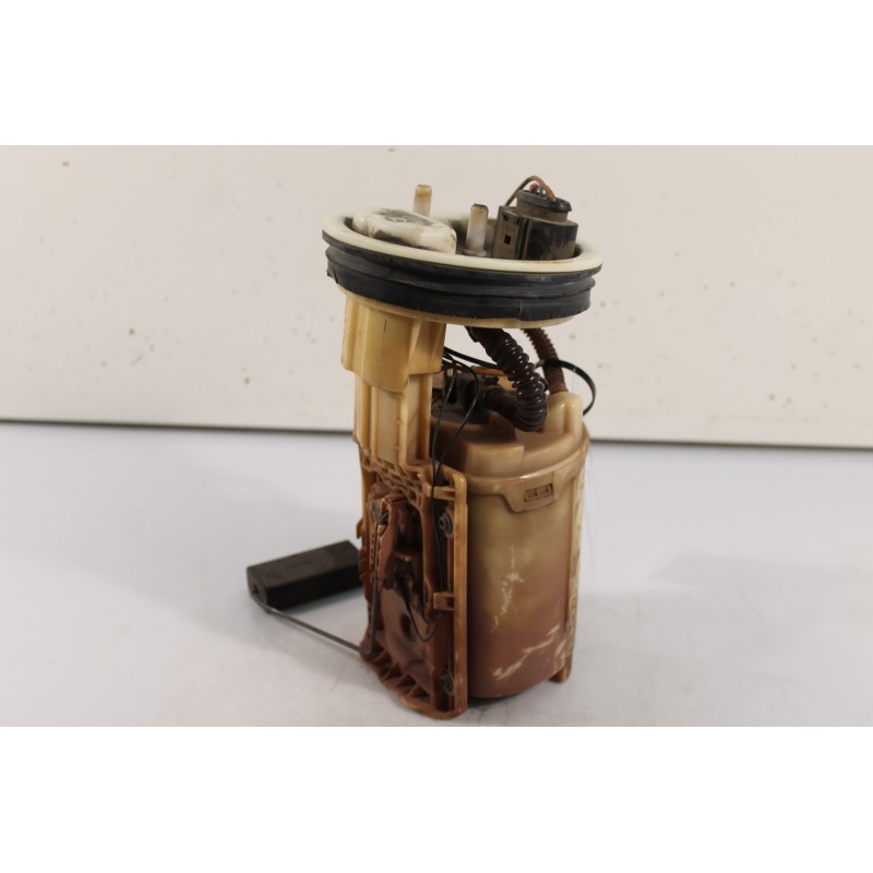 VW - POLO - Αντλία βεντζίνης - ΚΩΔΙΚΟΣ ΜΗΧΑΝΗΣ:  - ΚΥΒΙΚΑ:  - ΕΤΟΣ: 2000 - ΚΩΔ.ΚΑΤ/ΣΤΗ: 6N0919051N  228233003001.Μεταχειρισμένα