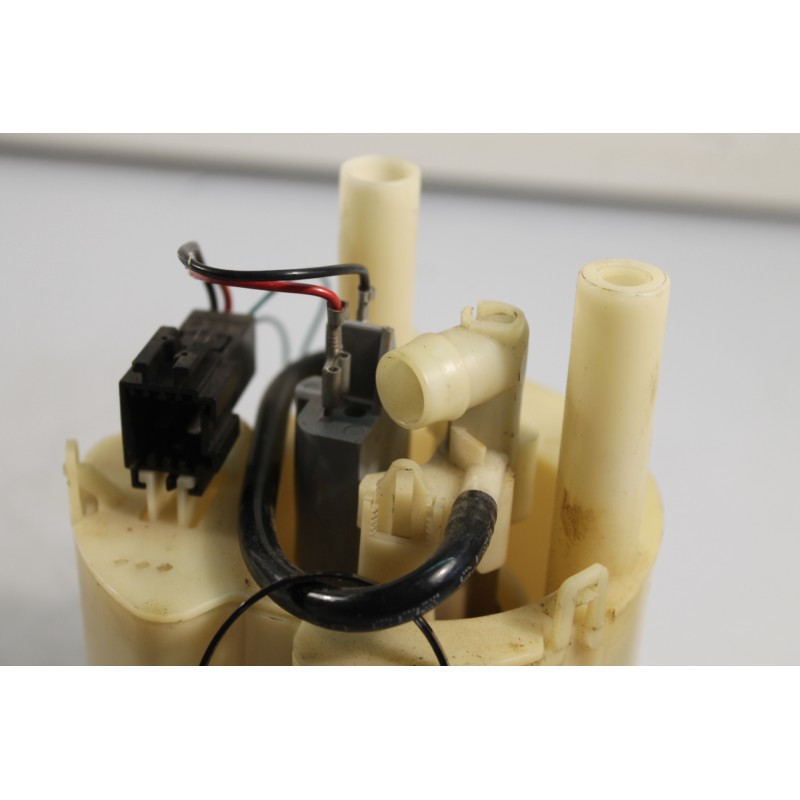 MERCEDES - W203 - Αντλία βεντζίνης - ΚΩΔΙΚΟΣ ΜΗΧΑΝΗΣ:  - ΚΥΒΙΚΑ:  - ΕΤΟΣ: 2002 - ΚΩΔ.ΚΑΤ/ΣΤΗ: 133396.Μεταχειρισμένα ανταλλακτικά