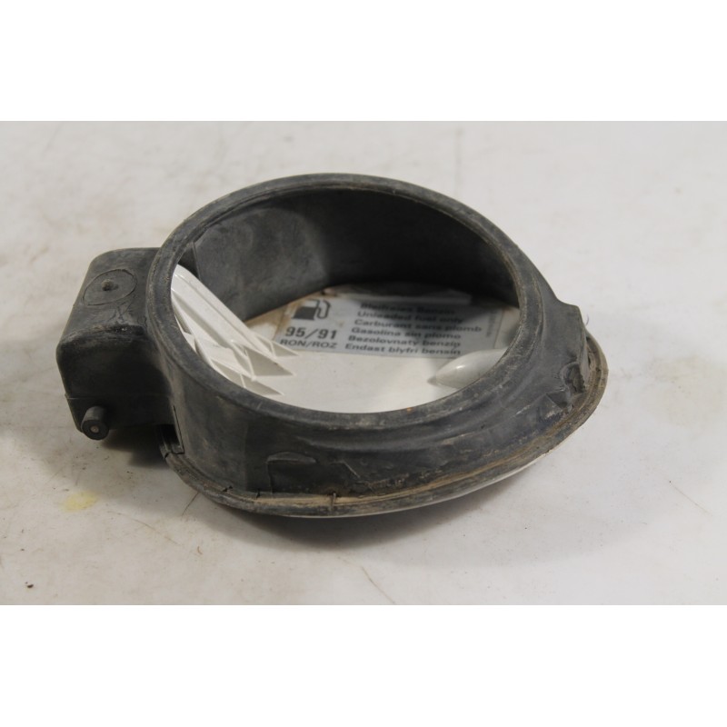 VW - POLO - Πορτάκι βεντζίνης -  - ΘΕΣΗ:  - ΕΤΟΣ: 1997 - ΚΩΔ.ΚΑΤ/ΣΤΗ: .Μεταχειρισμένα ανταλλακτικά αυτοκινήτων www.usedparts.gr.