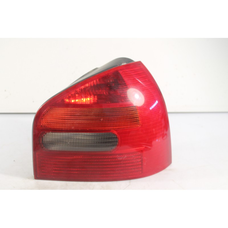 AUDI - A3 - Φανάρι πίσω - 2ΠΟΡΤΟ - ΘΕΣΗ: Πίσω δεξιά - ΕΤΟΣ: 1998 - ΚΩΔ.ΚΑΤ/ΣΤΗ: .Μεταχειρισμένα ανταλλακτικά αυτοκινήτων www.use