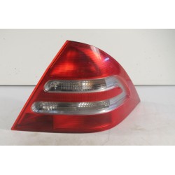MERCEDES - W203 - Φανάρι πίσω -  - ΘΕΣΗ: Πίσω δεξιά - ΕΤΟΣ: 2001 - ΚΩΔ.ΚΑΤ/ΣΤΗ: .Μεταχειρισμένα ανταλλακτικά αυτοκινήτων www.use