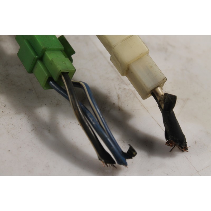 DAIHATSU - APPLAUSE - Μαγνητικός διακόπτης μίζας -  - ΕΤΟΣ: 1989 - ΚΩΔ.ΚΑΤ/ΣΤΗ: 337107.Μεταχειρισμένα ανταλλακτικά αυτοκινήτων w