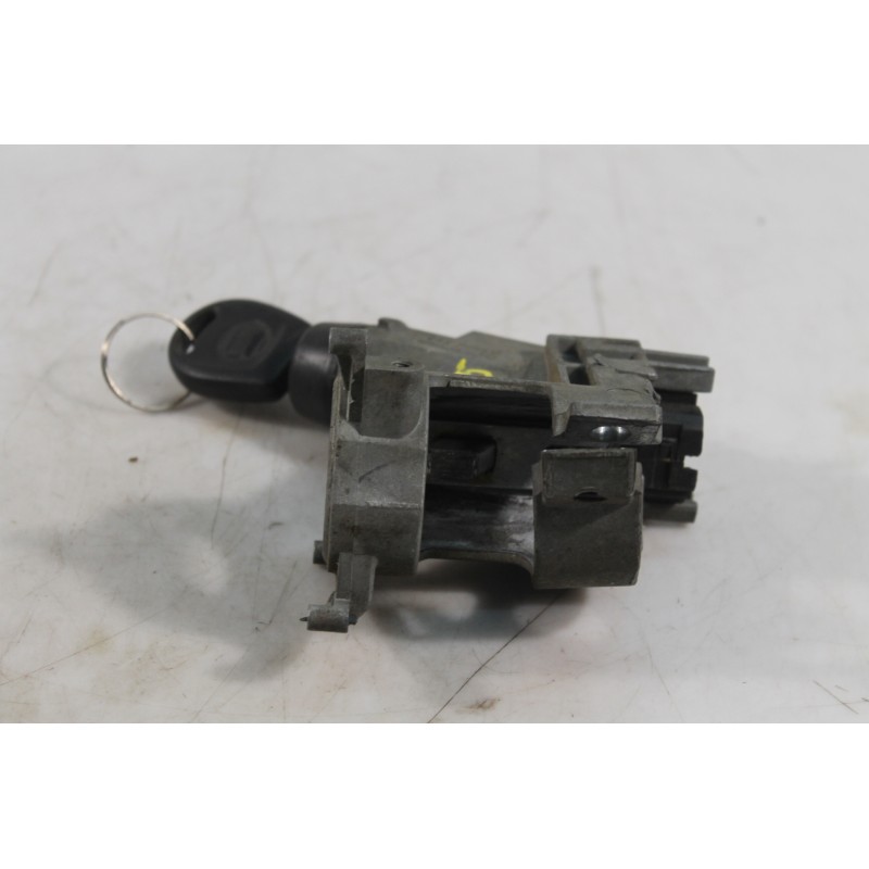 SEAT - IBIZA - Μαγνητικός διακόπτης μίζας -  - ΕΤΟΣ: 1995 - ΚΩΔ.ΚΑΤ/ΣΤΗ: 357905851.Μεταχειρισμένα ανταλλακτικά αυτοκινήτων www.u