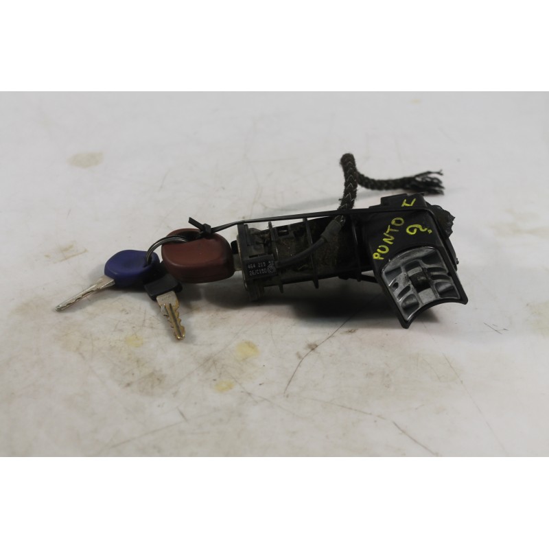 FIAT - PUNTO - Μαγνητικός διακόπτης μίζας -  - ΕΤΟΣ: 1999 - ΚΩΔ.ΚΑΤ/ΣΤΗ: .Μεταχειρισμένα ανταλλακτικά αυτοκινήτων www.usedparts.