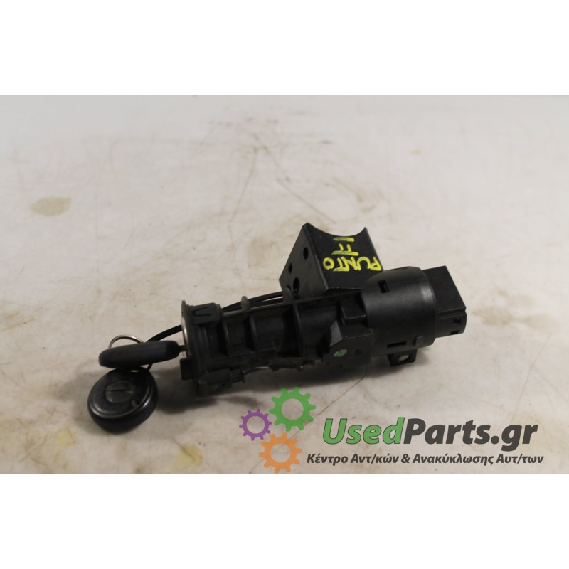 FIAT - PUNTO - Κλειδαριά τιμονιού -  - ΘΕΣΗ:  - ΕΤΟΣ: 2002 - ΚΩΔ.ΚΑΤ/ΣΤΗ: .Μεταχειρισμένα ανταλλακτικά αυτοκινήτων www.usedparts