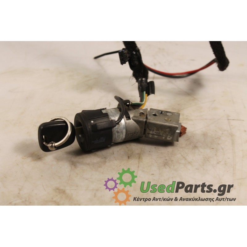 PEUGEOT - 307 - Κλειδαριά τιμονιού -  - ΘΕΣΗ:  - ΕΤΟΣ: 2001 - ΚΩΔ.ΚΑΤ/ΣΤΗ: 36353100.Μεταχειρισμένα ανταλλακτικά αυτοκινήτων www.
