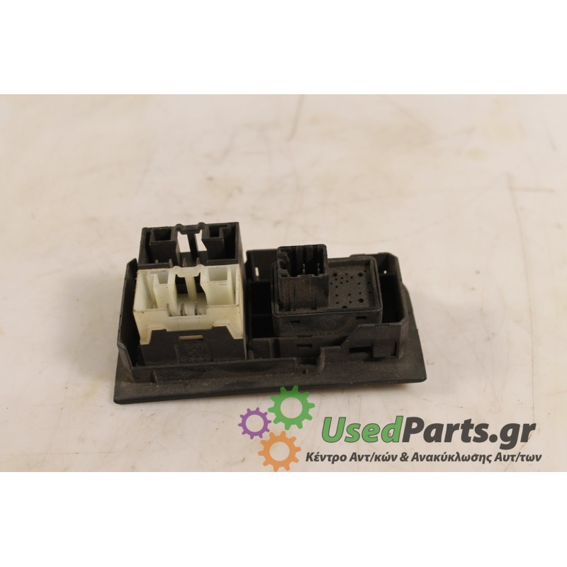 FIAT - PUNTO - Διακόπτης παραθύρων -  - ΕΤΟΣ: 1998 - ΚΩΔ.ΚΑΤ/ΣΤΗ: .Μεταχειρισμένα ανταλλακτικά αυτοκινήτων www.usedparts.gr.Απόσ