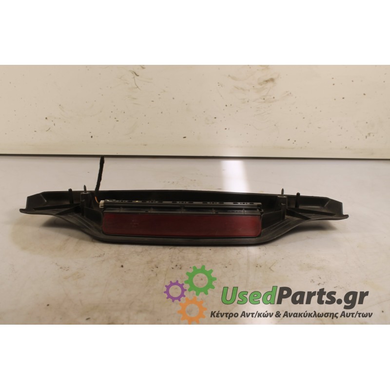 FIAT - PUNTO - Φανάρι πίσω -  - ΘΕΣΗ: Πίσω - ΕΤΟΣ: 2002 - ΚΩΔ.ΚΑΤ/ΣΤΗ: ΤΡΙΤΟ ΣΤΟΠ.Μεταχειρισμένα ανταλλακτικά αυτοκινήτων www.us