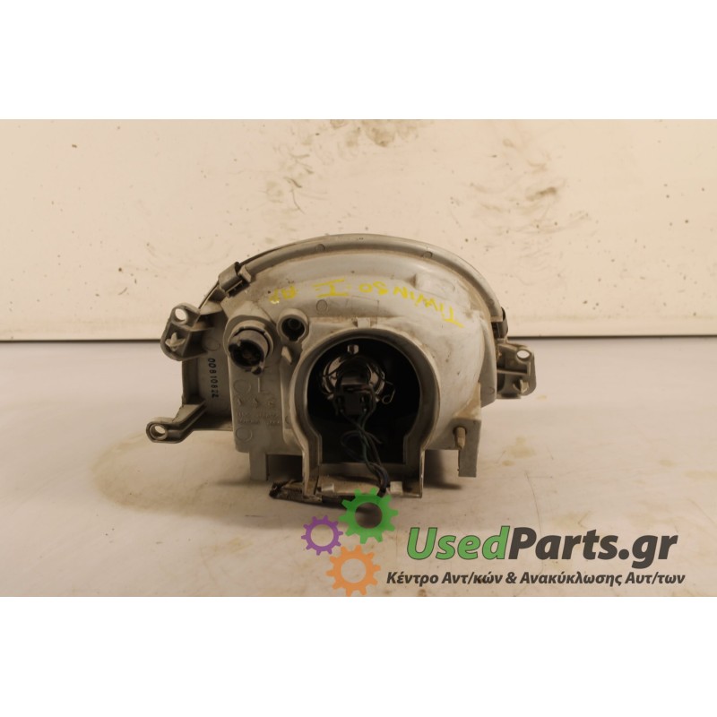 RENAULT - TWINGO - Φανάρι εμπρός -  - ΘΕΣΗ: Εμπρός αριστερά - ΕΤΟΣ: 1998 - ΚΩΔ.ΚΑΤ/ΣΤΗ: .Μεταχειρισμένα ανταλλακτικά αυτοκινήτων