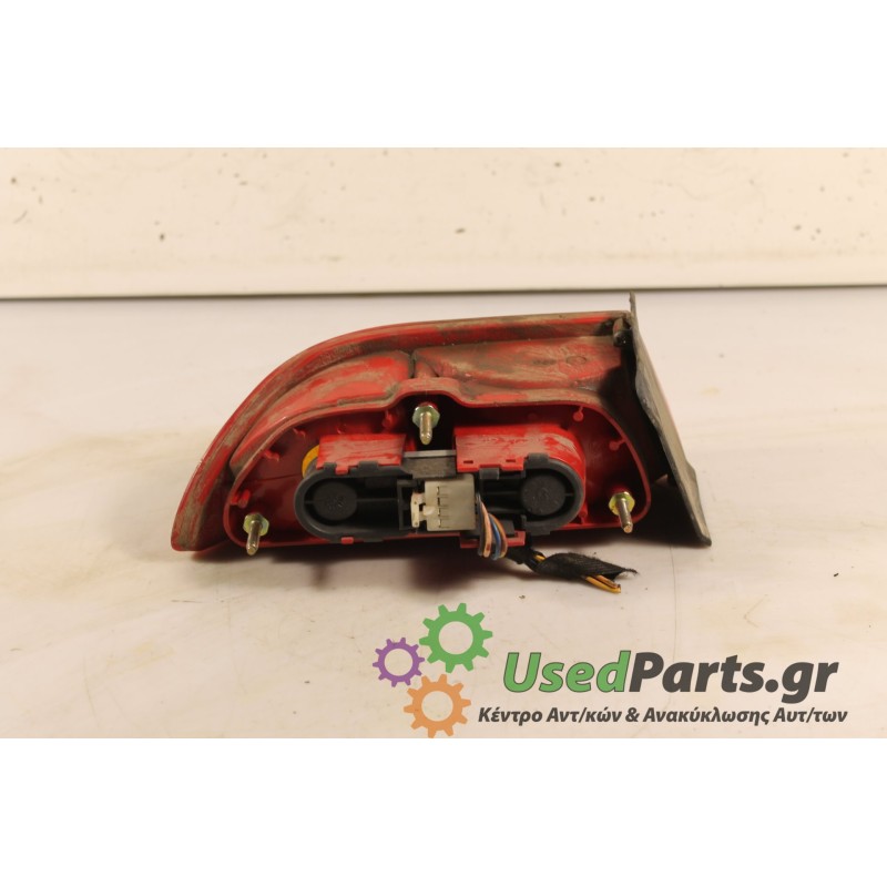 ALFA ROMEO - 156 - Φανάρι πίσω - 5ΠΟΡΤΟ - ΘΕΣΗ: Πίσω δεξιά - ΕΤΟΣ: 2003 - ΚΩΔ.ΚΑΤ/ΣΤΗ: .Μεταχειρισμένα ανταλλακτικά αυτοκινήτων