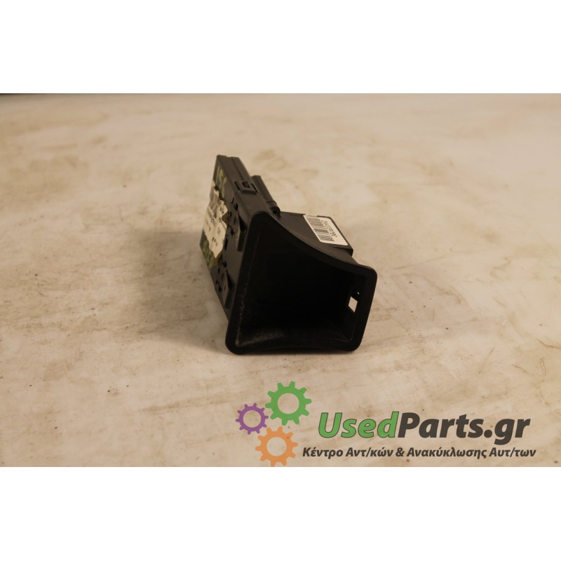 ALFA ROMEO - 156 - Οθόνη -  - ΕΤΟΣ: 2000 - ΚΩΔ.ΚΑΤ/ΣΤΗ: 156036356.Μεταχειρισμένα ανταλλακτικά αυτοκινήτων www.usedparts.gr.Απόσυ