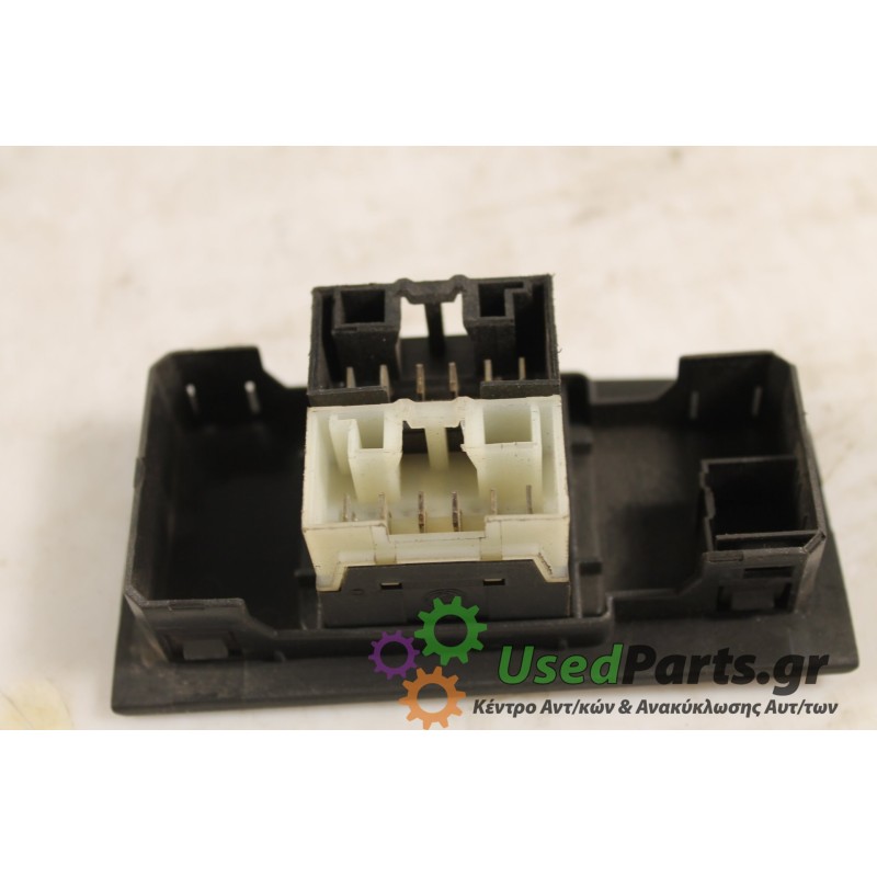 FIAT - PUNTO - Διακόπτης παραθύρων - 2ΠΟΡΤΟ - ΕΤΟΣ: 1995 - ΚΩΔ.ΚΑΤ/ΣΤΗ: .Μεταχειρισμένα ανταλλακτικά αυτοκινήτων www.usedparts.g