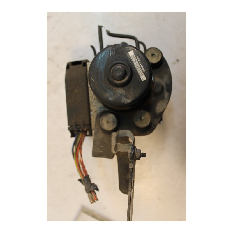 FORD- FOCUS - Μονάδα ABS--1.4CC
