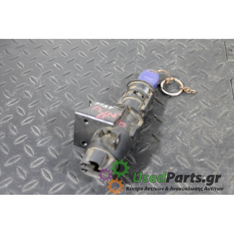 FIAT - PUNTO - Κλειδαριά τιμονιού -  - ΘΕΣΗ:  - ΕΤΟΣ: 1999-2003 - ΚΩΔ.ΚΑΤ/ΣΤΗ: <br /><br />