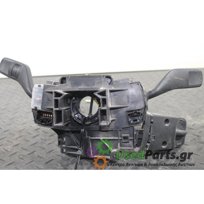 FORD - FOCUS - Φλασιέρα -  - ΕΤΟΣ: 2004-2008 - ΚΩΔ.ΚΑΤ/ΣΤΗ: <br /><br />
