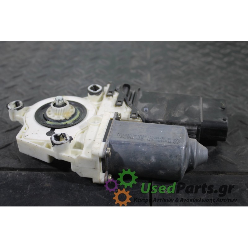 VW - GOLF - Μοτέρ για Παράθυρα - 5ΠΟΡΤΟ - ΕΤΟΣ: 1998-2004 - ΚΩΔ.ΚΑΤ/ΣΤΗ: 9776105415301<br /><br />