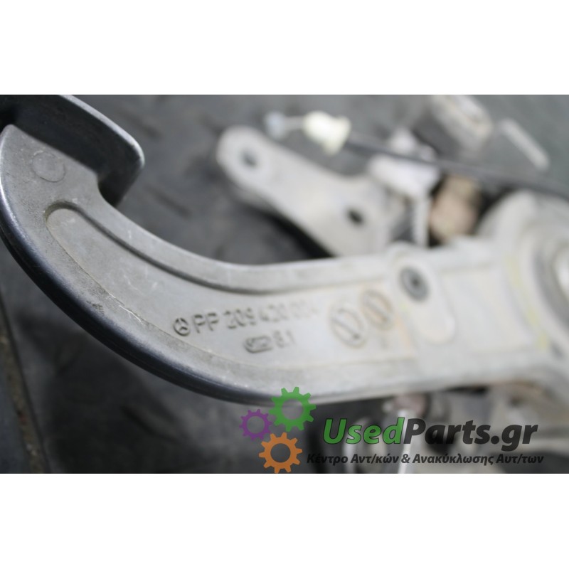MERCEDES - W202 - Χειρόφρενο -  - ΘΕΣΗ:  - ΕΤΟΣ: 1993-1999  - ΚΩΔ.ΚΑΤ/ΣΤΗ: <br /><br />