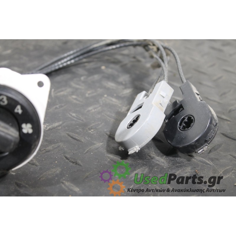 FORD - FOCUS - Χειριστήρια θερμοκρασίας -  - ΕΤΟΣ: 1998-2004 - ΚΩΔ.ΚΑΤ/ΣΤΗ: 98AB18C419<br /><br />