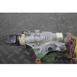 AUDI - A4 - Κλειδαριά τιμονιού -  - ΘΕΣΗ:  - ΕΤΟΣ: 1994-2000 - ΚΩΔ.ΚΑΤ/ΣΤΗ: <br /><br />