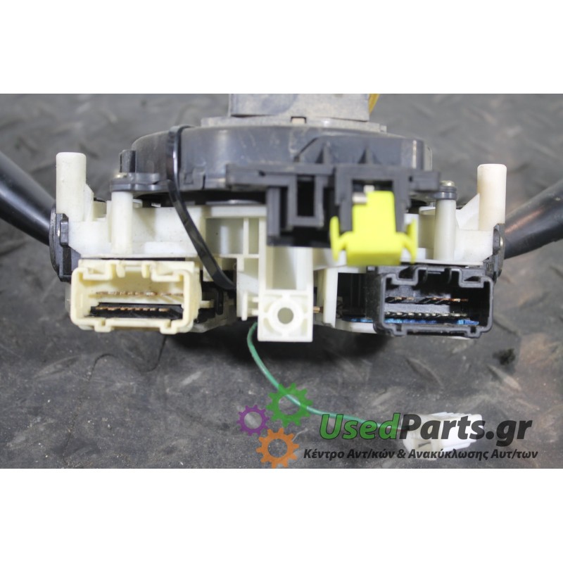 TOYOTA - AVENSIS - Φλασιέρα -  - ΕΤΟΣ: 1997-2003 - ΚΩΔ.ΚΑΤ/ΣΤΗ: <br /><br />