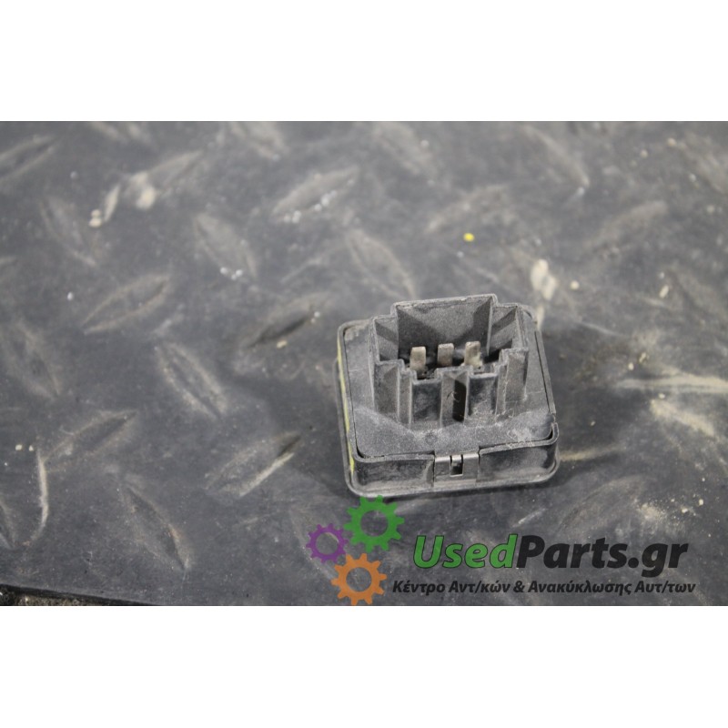 VW - PASSAT - Διακόπτης παραθύρων -  - ΕΤΟΣ: 1997-2000 - ΚΩΔ.ΚΑΤ/ΣΤΗ: <br /><br />