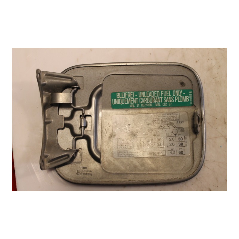 AUDI- 80 - Πορτάκι Βεντζίνης--