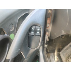 FORD - FOCUS - Διακόπτης παραθύρων - 2ΠΟΡΤΟ - ΕΤΟΣ: 1998-2004 - ΚΩΔ.ΚΑΤ/ΣΤΗ: <br /><br />