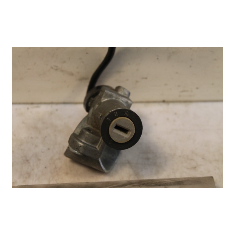 OPEL- KADETT - Κλειδαριά--ΜΗΧΑΝΗΣ  KADETT C