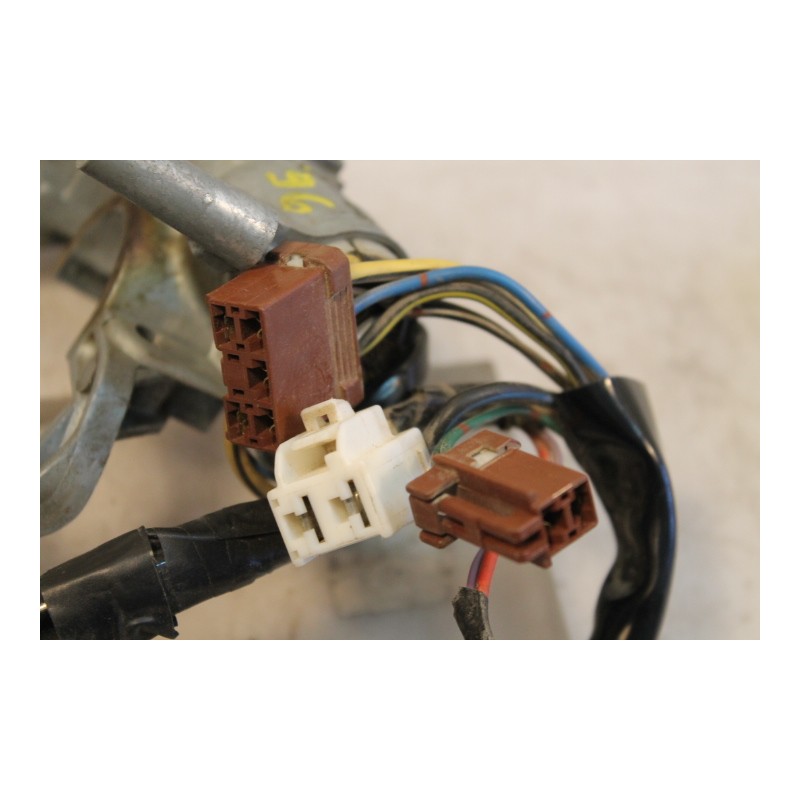 SUZUKI- BALENO - Κλειδαριά--ΜΗΧΑΝΗΣ  ΜΕ ΚΛΕΙΔΙ