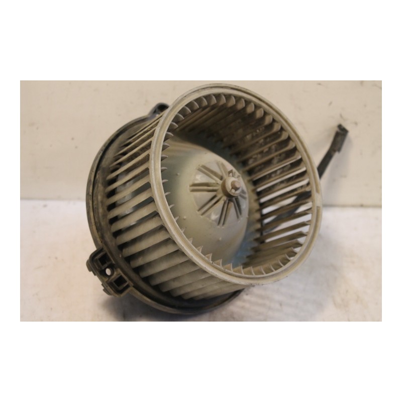 TOYOTA- CARINA - Μοτέρ καλοριφέρ--CARINA E 1.6CC