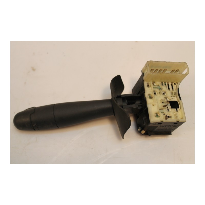 RENAULT- CLIO - Διακόπτες τιμονιού-Δεξιά-CLIO II