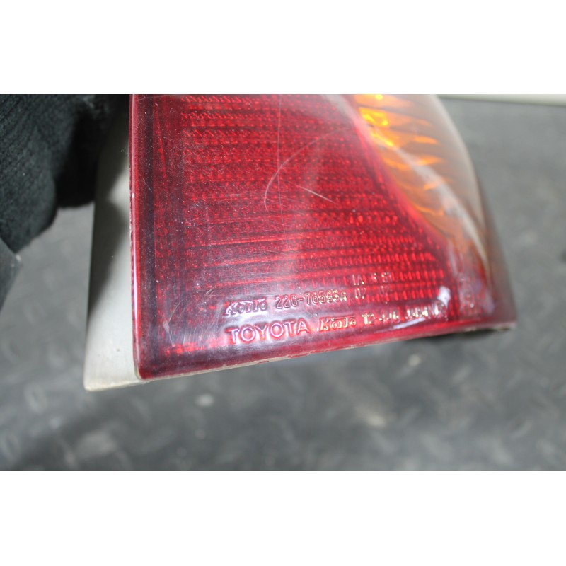 TOYOTA - COROLLA - Φανάρι πίσω - ΣΕΝΤΑΝ - ΘΕΣΗ: Πίσω δεξιά - ΕΤΟΣ: 1997-2002 - ΚΩΔ.ΚΑΤ/ΣΤΗ: <br /><br />