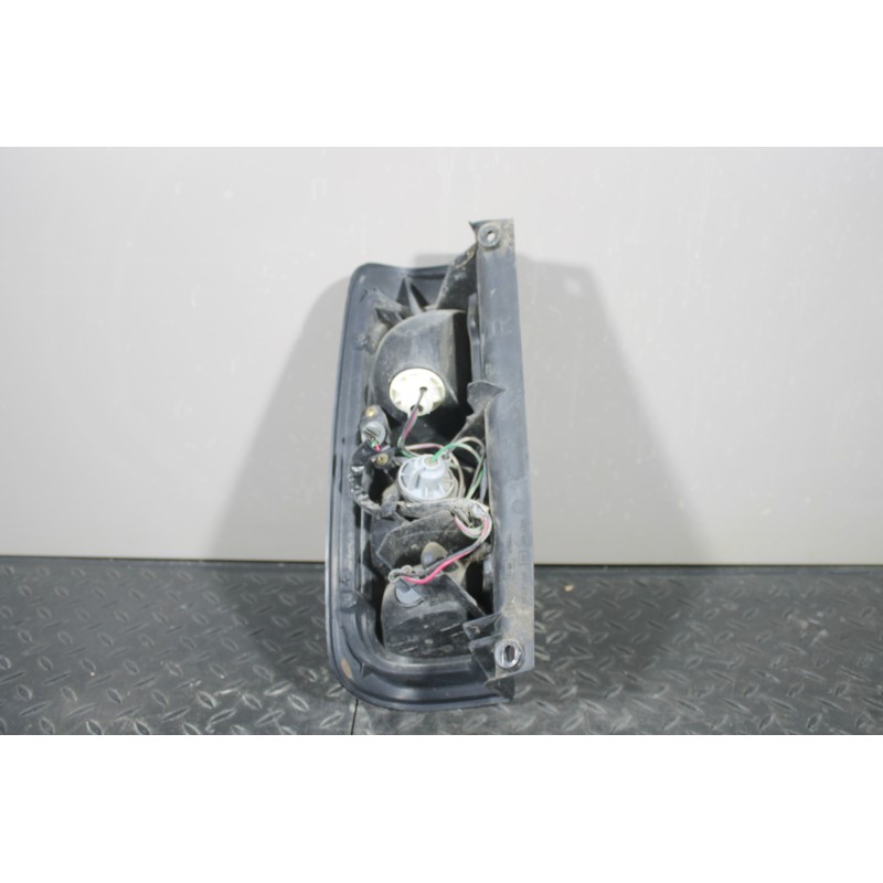 SUZUKI - IGNIS - Φανάρι πίσω - 5ΠΟΡΤΟ - ΘΕΣΗ: Πίσω δεξιά - ΕΤΟΣ: 2000-2008 - ΚΩΔ.ΚΑΤ/ΣΤΗ: <br /><br />