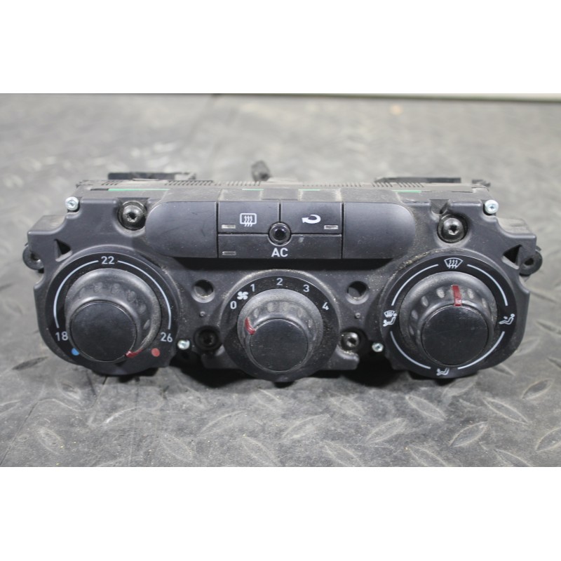 SEAT - LEON - Χειριστήρια θερμοκρασίας - 5ΠΟΡΤΟ - ΕΤΟΣ: 2005-2013 - ΚΩΔ.ΚΑΤ/ΣΤΗ: <br /><br />