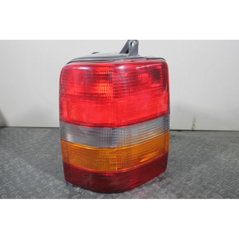 JEEP - GRAND CHEROKEE - Φανάρι πίσω - 5ΠΟΡΤΟ - ΘΕΣΗ: Πίσω δεξιά - ΕΤΟΣ: 1993-1998 - ΚΩΔ.ΚΑΤ/ΣΤΗ: <br /><br />