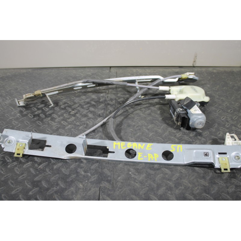 RENAULT - MEGANE - Γρύλος παραθύρου - 5ΠΟΡΤΟ - ΘΕΣΗ: Αριστερά - ΕΤΟΣ: 2005-2008 - ΚΩΔ.ΚΑΤ/ΣΤΗ: <br /><br />