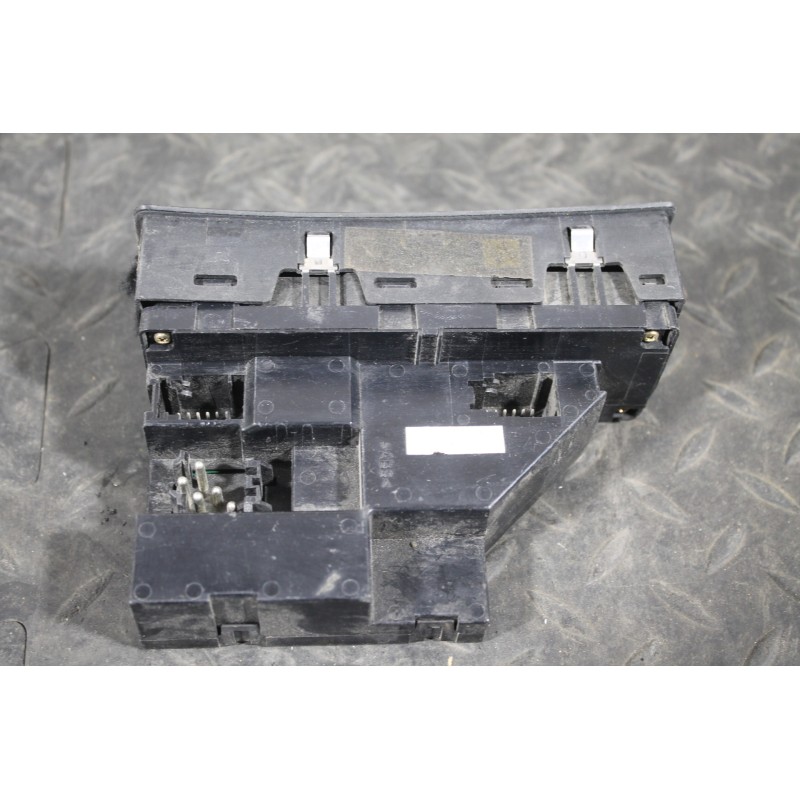 BMW - X5-E53 - Διακόπτης παραθύρων - 5ΠΟΡΤΟ - ΕΤΟΣ: 2000-2007 - ΚΩΔ.ΚΑΤ/ΣΤΗ: <br /><br />