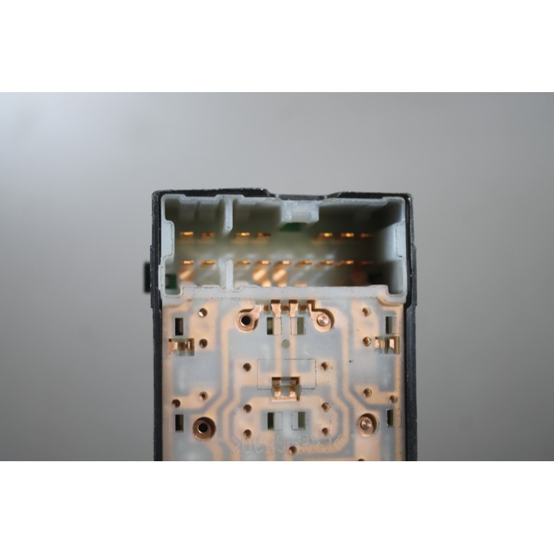 NISSAN - MICRA - Διακόπτης παραθύρων - 5ΠΟΡΤΟ - ΕΤΟΣ: 2002-2010 - ΚΩΔ.ΚΑΤ/ΣΤΗ: <br /><br />